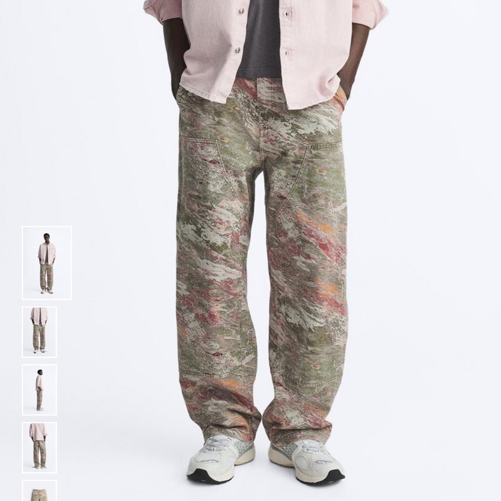 Zara Men's Camouflage Pattern Loose-Fit Jeans in Green and Pink Accents